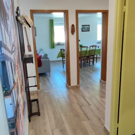 Le De Philippe, Calme Et Spacieux