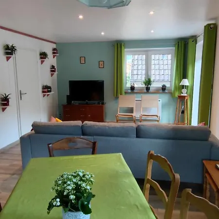 Апартаменты Le De Philippe, Calme Et Spacieux